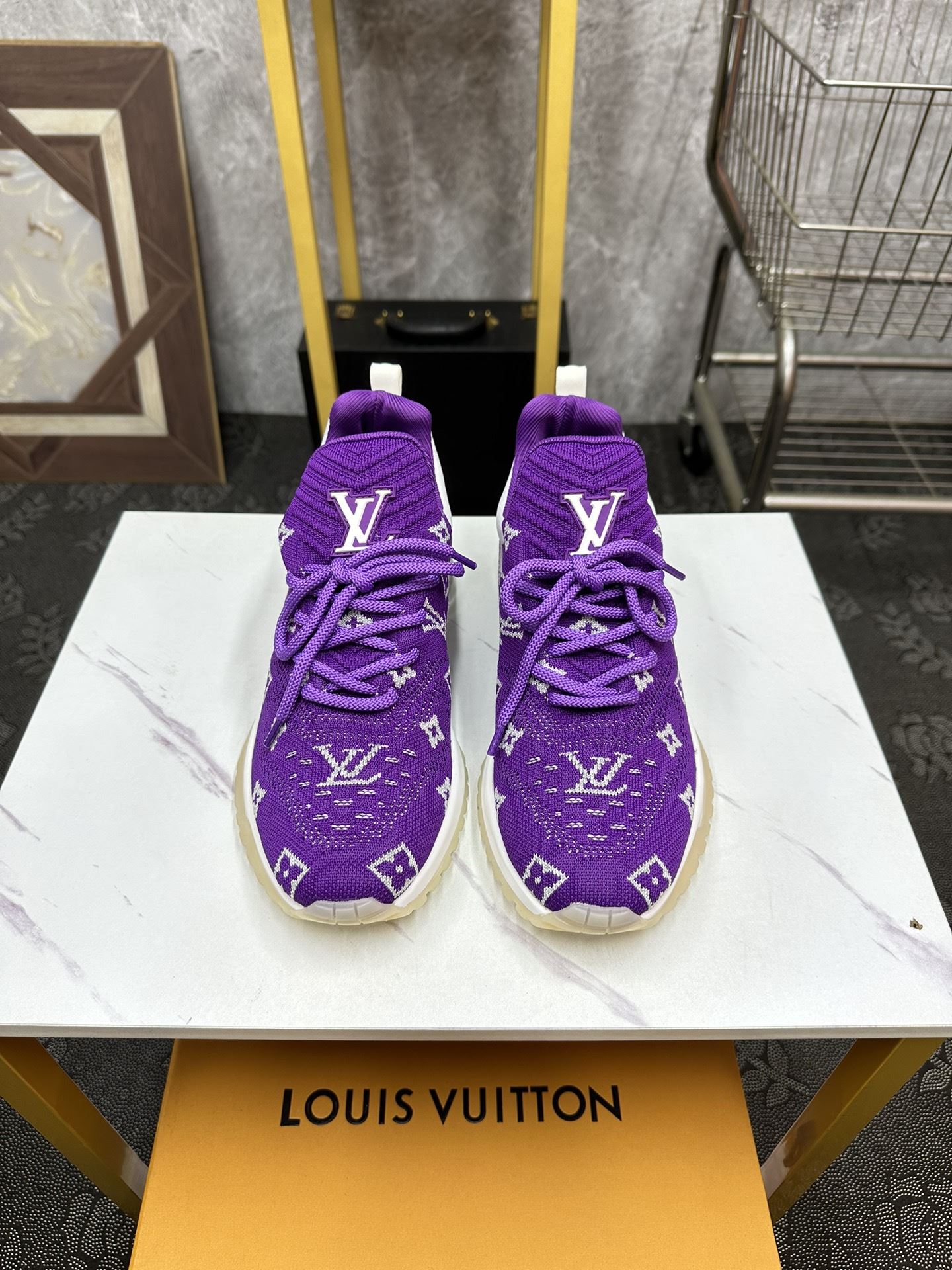 Louis Vuitton Low Shoes